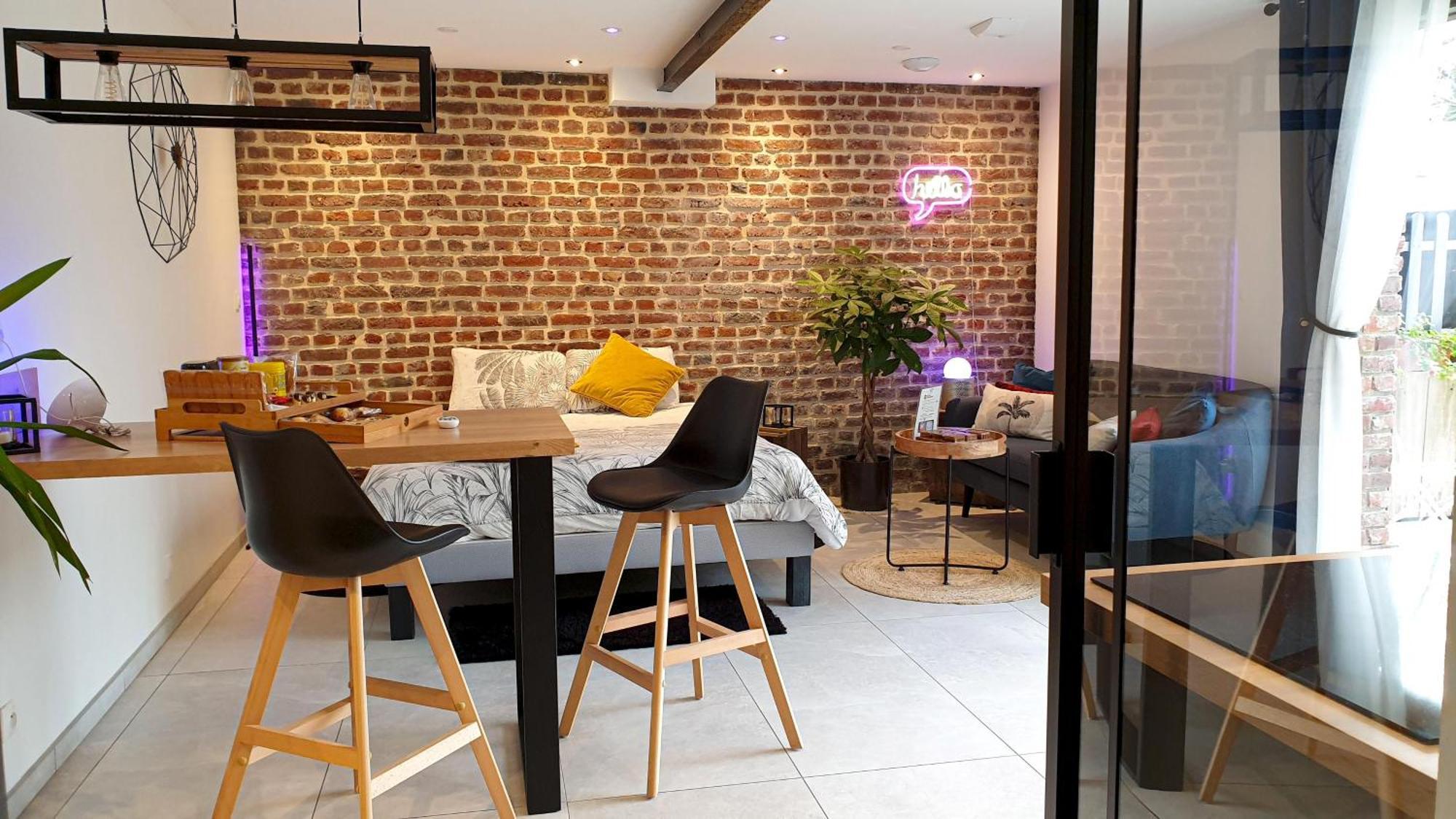 Gary Suite - Studio Cosy, Spa Et Jardin Privatif A 4 Min De Cambrai Awoingt Eksteriør bilde